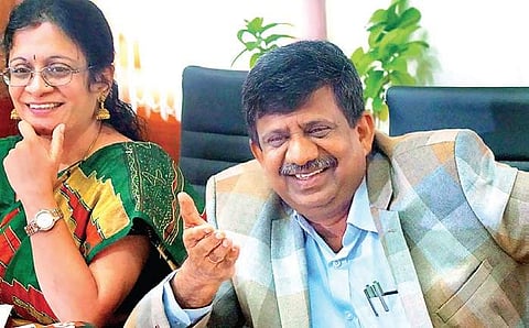 VTU Vice-Chancellor Dr Karisiddappa and Finance Officer M A Sapna during a  press meet on Wednesday | Suhas Bharadwaj