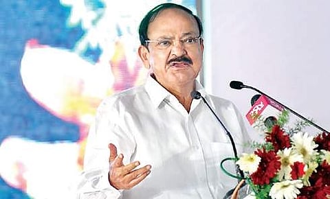 Venkaiah Naidu addressing after inaugurating the cancer institute block at Kidwai Hospital | Nagaraja Gadekal