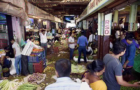 A view of APMC vegetable market as farmers' protest enters fourth day in Navi Mumbai on Monday June 04 2018. | PTI