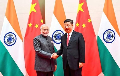 PM Narendra Modi with China President Xi Jinping. | Twitter/Raveesh Kumar