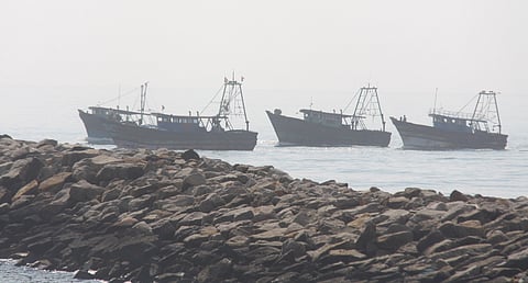 Six to seven trawlers carrying men from the Namkhana and Kakdwip areas of South 24 Parganas had set sail around 10 am on Monday (File photo |EPS)
