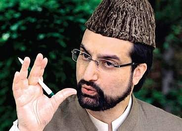 Moderate separatist leader and cleric Mirwaiz Umar Farooq (File photo | PTI)