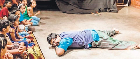 Dancing Tales: Storytelling with a traditional, visual twist