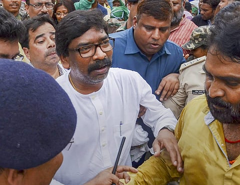 Police detain former Jharkhand Chief Minister and Jharkhand Mukti Morcha JMM Working President Hemant Soren with all Opposition MLA s and leaders during 'Jharkhand Bandh' called by all Opposition parties against the Land Acquisition Bill in Ranchi on Thur