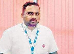 Wife delivered baby, but this ambulance driver was busy saving lives on Karunanidhi's funeral day