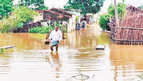 Most of the roads in Sirikonda mandal have submerged under water in Adilabad
