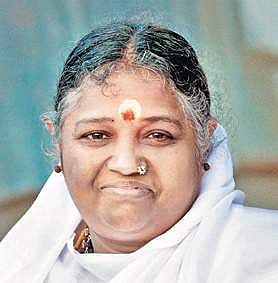 Mata Amritanandamayi announces Rs 10 crore for Chief Minister’s Disaster Relief Fund