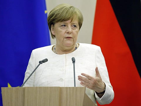 Tough talks, no agreements at Merkel, Putin meeting near Berlin