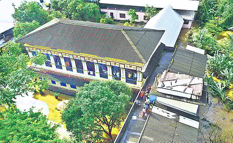 Snehasadanam Old Age home during flood at North Kuthiathode | Albin Mathew