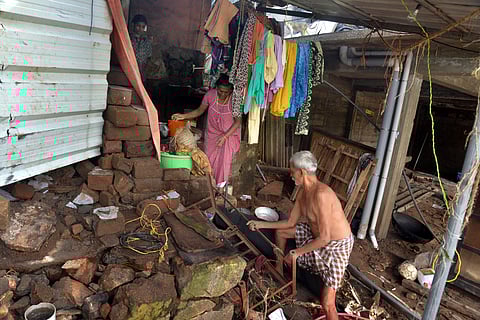 People inspect their homes after the terrible floods that ravaged Kerala. (Photo | EPS)