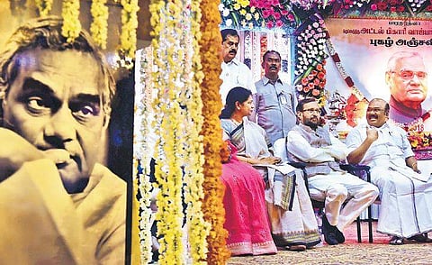 Minister D Jayakumar interacting with DMK MP Kanimozhi during the condolence meet, as Union Minister Prakash Javadekar looks on, in city on Tuesday | P Jawahar