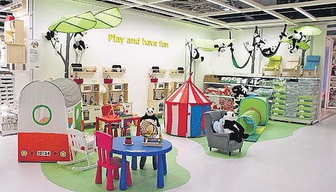 Shopping goes Glocal