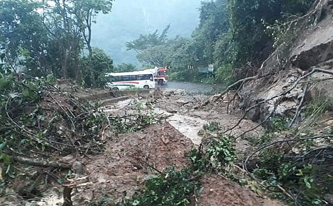 The rescue operation is continuing. Meanwhile, landslups disrupted traffic near 9th hairpin curve on Thamarassery ghat road Many commuters were reported trapped at the Thamarassery ghat road.