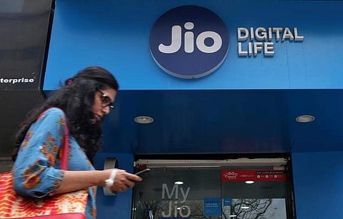 Reliance Jio (Photo | File/Reuters)