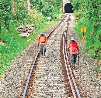 Trains between Bengaluru and Mangaluru likely only by October end