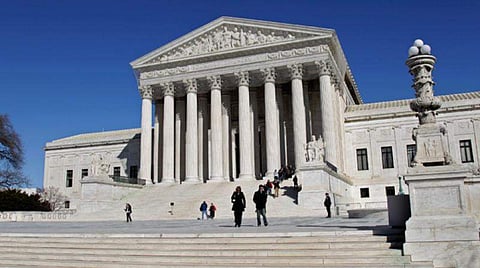 US Supreme Court weighs judicial checks on Trump in birthright citizenship case