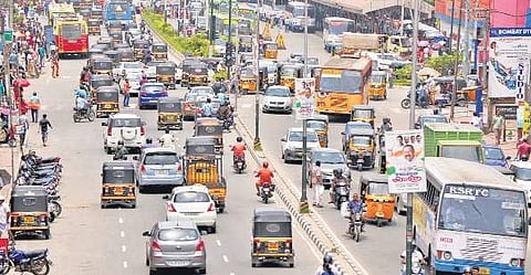 (File) Traffic congestion at East Fort  (EPS |Vincent Pulickal)