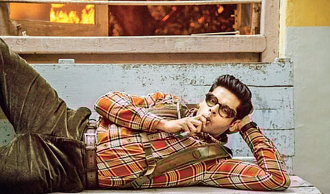 A still from Mard Ko Dard Nahi Hota