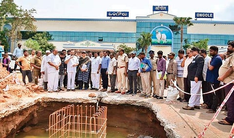 MP Magunta Srinivasulu Reddy inspecting development works at the railway station in Ongole  on Thursday I Express