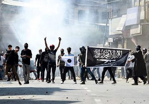 Stone pelters in Srinagar (File photo | AFP)
