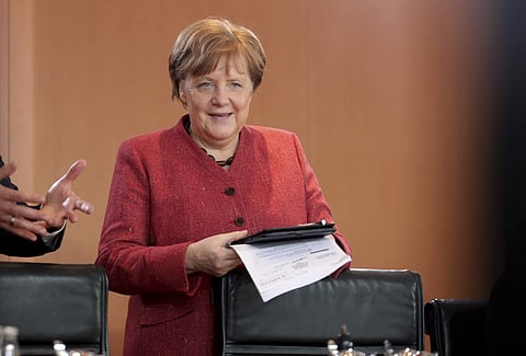 Angela Merkel urges Erdogan to immediately end Syria offensive