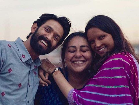 Actors Vikrant Massey and Deepika Padukone with 'Chhapaak' director Meghna Gulzar. (Photo | Twitter)