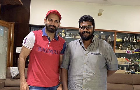 Irfan Pathan with director Ajay Gnanmuthu (R) (Photo| Twitter/ @AjayGnanamuthu)