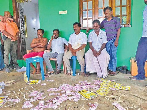 With bypolls in Tirunelveli, voters make hay as parties pay