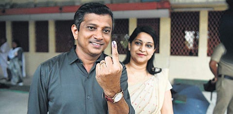 LDF candidate Manu Roy (R) (Photo | EPS)