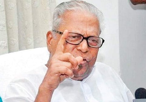 VS Achuthanandan takes a dig at community organisations