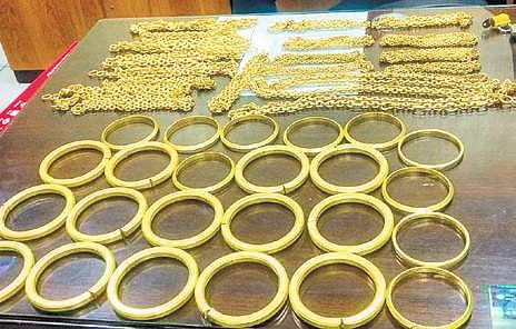 Image of gold ornaments used for representative purpose.