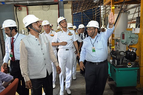 Navy Chief and DRDO Chairman witnessing the AIP System (Photo Courtesy: DRDO)