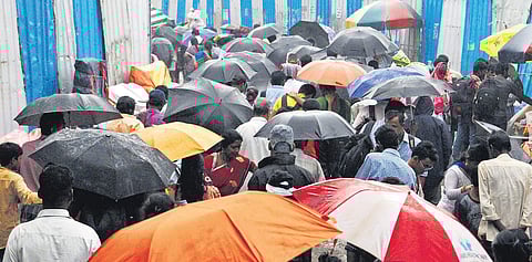 INPUTS BY NAAZ GHANI,Photos: Ashwin Prasath, Martin Louis, R Satish Babu ROSHNE BALASUBRAMANIAN, VAISHALI VIJAYKUMAR