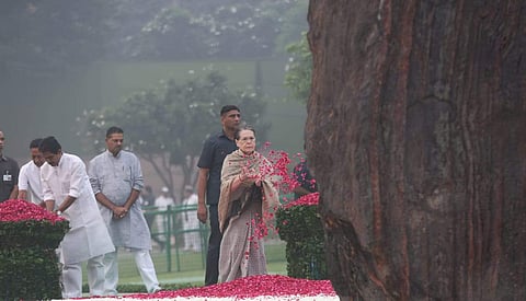 Congress president Sonia Gandhi pays respects at the memorial of former Prime Minister Indira Gandhi on her 35th death anniversary in New Delhi on 31 October 2019. (Photo | Shekhar Yadav, EPS)