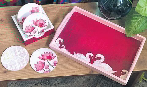 Deconstructing decoupage