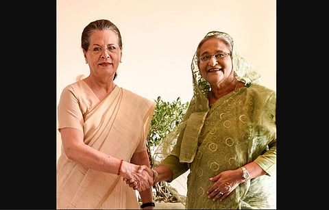 Congress interim President Sonia Gandhi and Bangladesh PM Sheikh Hasina. ( Photo | PTI )