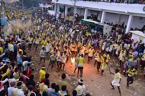 Devotees were fighting with sticks part of the traditional Banni festival at Devaragattu hill nearby Malamalleswara swami temple in Holagunda mandal of Kurnool district on Tuesday midnight. (Photo | Special Arrangement)