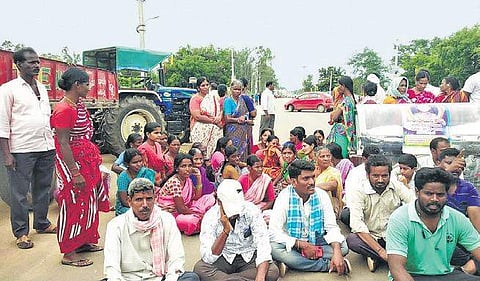 Kin of the deceased student stage a rasta roko in Medak on Thursday