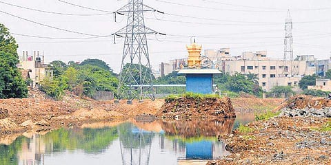 Two years after 347 families were evicted, a single temple is still left standing on the Cooum around 30 km away from Maduravoyal | DEBADATTA MALLICK