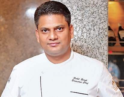 (From top) Avacado Nigri and Crispy Vegetable Maki at Pa Pa Ya