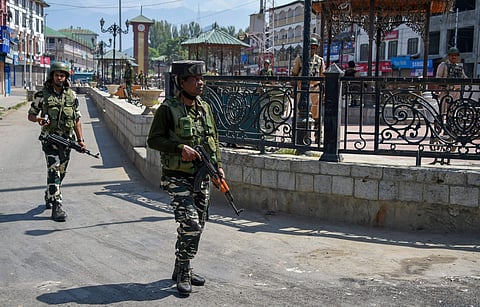 Security forces patrolling Kashmir Valley. (File Photo| PTI)
