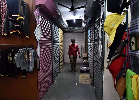 Shops closed on the second floor of Chennai Corporation Shopping complex at Pondy Bazaar in T Nagar (Express Photo| P Jawahar)