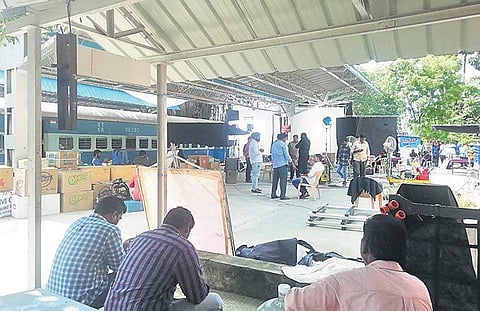 Shooting of the Telugu film ‘Sarileru Neekevvaru’ in progress at the Muthalamada railway station