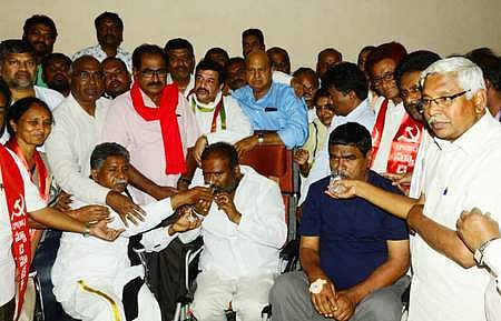 Labour commissioner to decide on fate of RTC staff: Telangana High Court