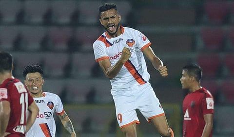 FC Goa's Manvir Singh celebrating his goal (Twitter Photo)