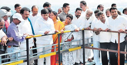State Planning Board vice-chairman B Vinod Kumar inspects the Mid Manair Dam in Rajanna-Sircilla district on Thursday