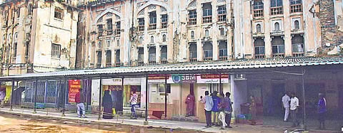 Osmania General Hospital’s centuries-old heritage building lies in a dilapidated condition| Vinay Madapu