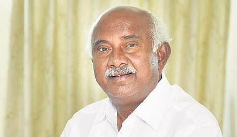 Dalits, Kurubas rally behind AH Vishwanath, put Congress in a spot