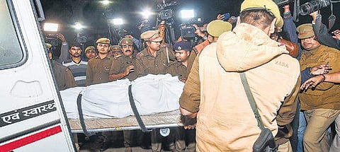 On December 5, the victim was on her way to Rae Bareli for the court hearing when she was set ablaze in her village. (Photo | PTI)