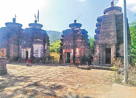 Temples in the Subai Jain monastery.